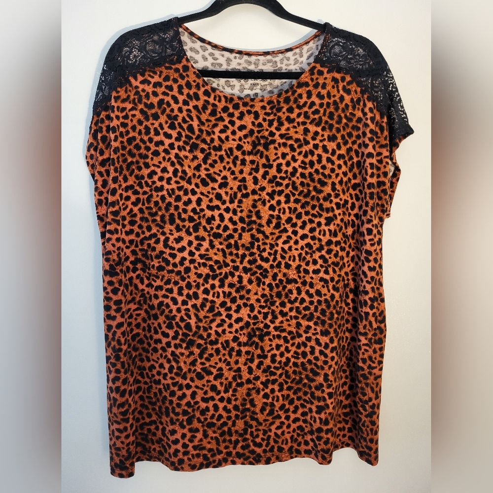 Leopard Print Top with Black Lace